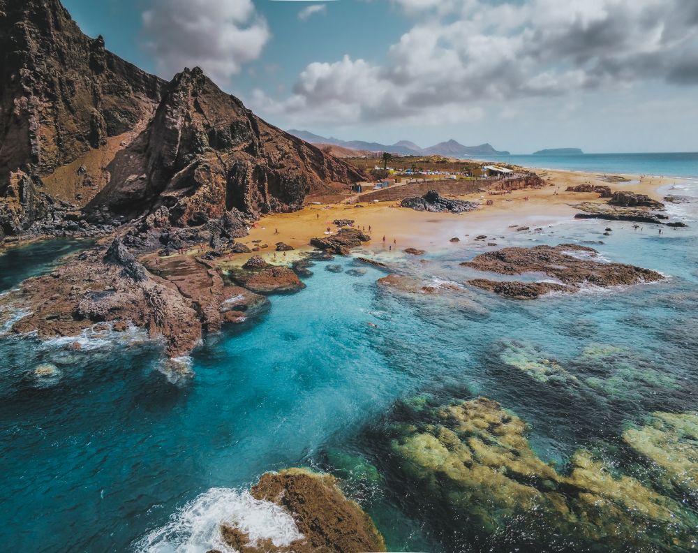 2000+ kms of breathtaking hikes